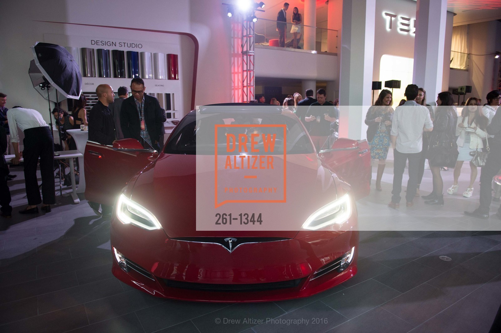 Atmosphere, Tesla San Francisco Store Opening VIP Event, 999 Van Ness Ave, San Francisco, CA 94109. 999 Van Ness Ave, San Francisco, CA 94109, August 9th, 2016, Photo #261-1344 Atmosphere, Photo #261-1344