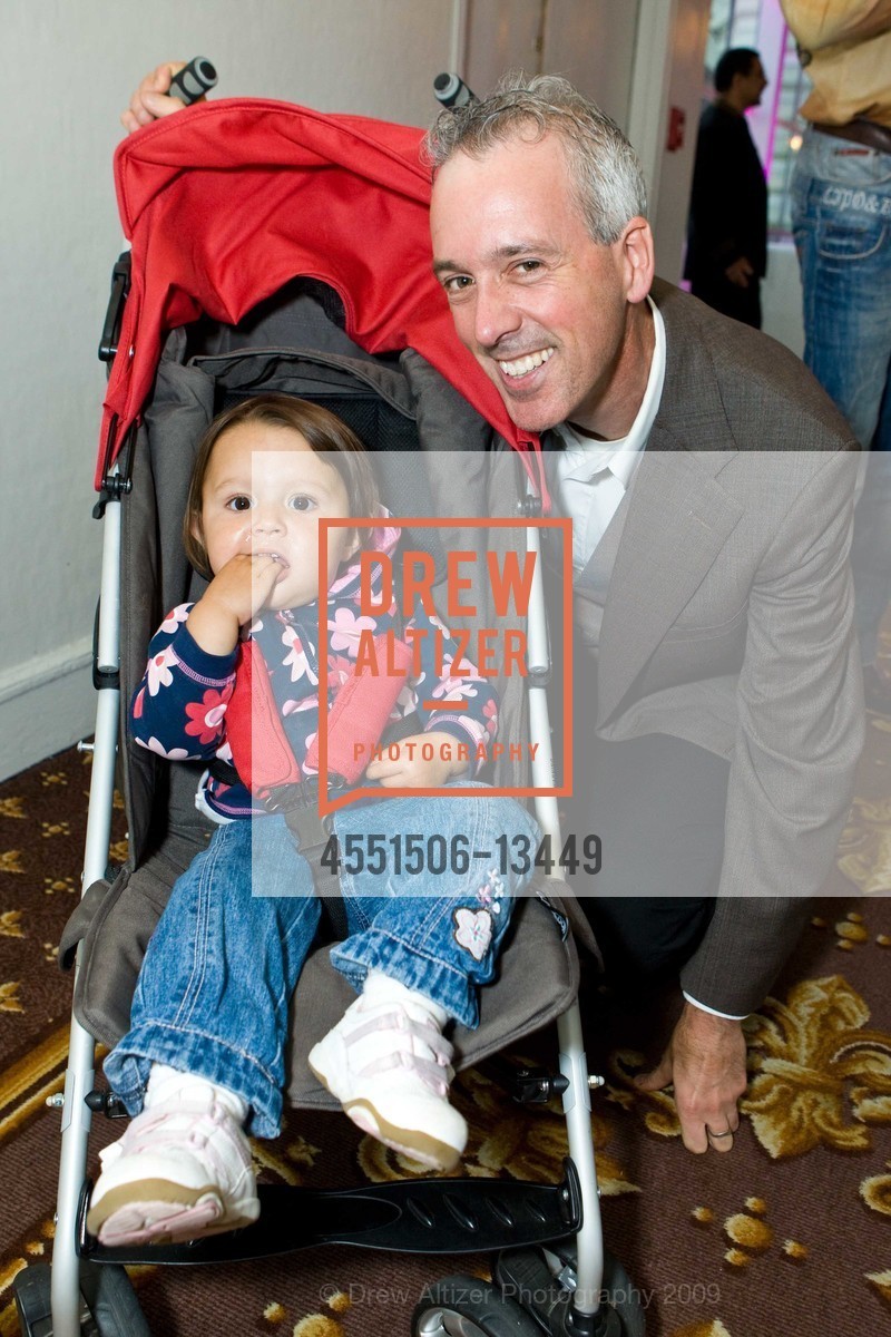 Alanah Ryssemus, Keith Rockmael, PG&E VIP Pride Party hosted by Mark Rhoades, US, June 24th, 2009, Photo #4551506-13449 Alanah Ryssemus, Keith Rockmael, Photo #4551506-13449