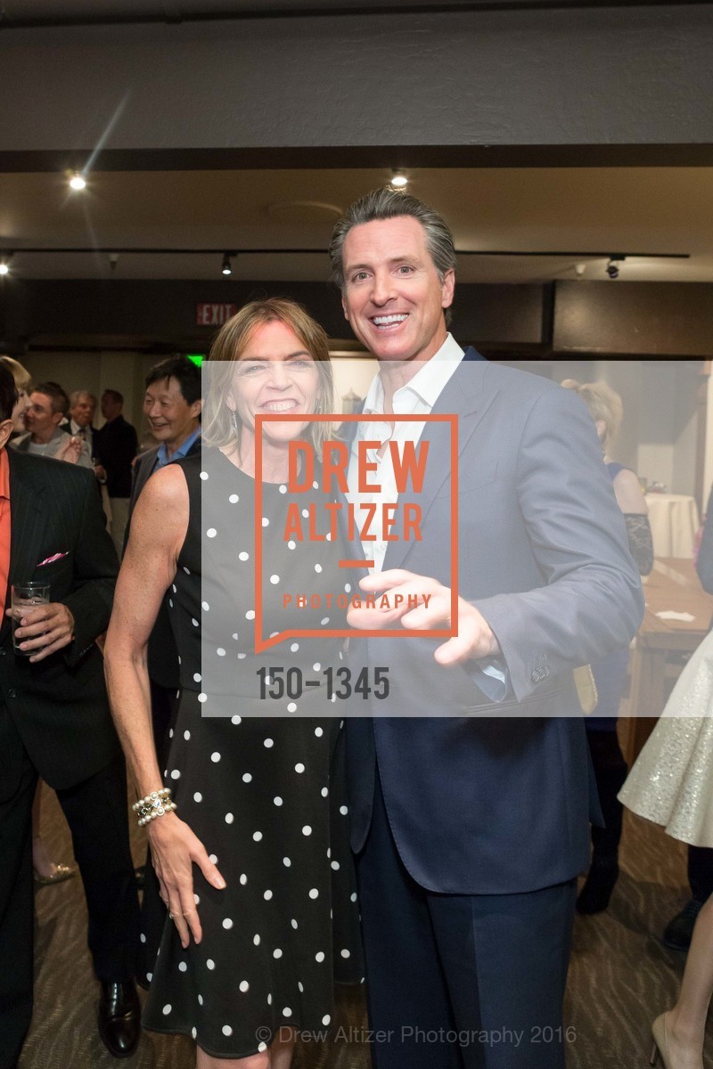 Beth Schnitzer, Gavin Newsom, REAF Underwriters Pre Gala Party with Lt. Governor Gavin Newsom, E&O Kitchen and Bar. 314 Sutter St, San Francisco, CA 94108, August 9th, 2016, Photo #150-1345 Beth Schnitzer, Gavin Newsom, Photo #150-1345
