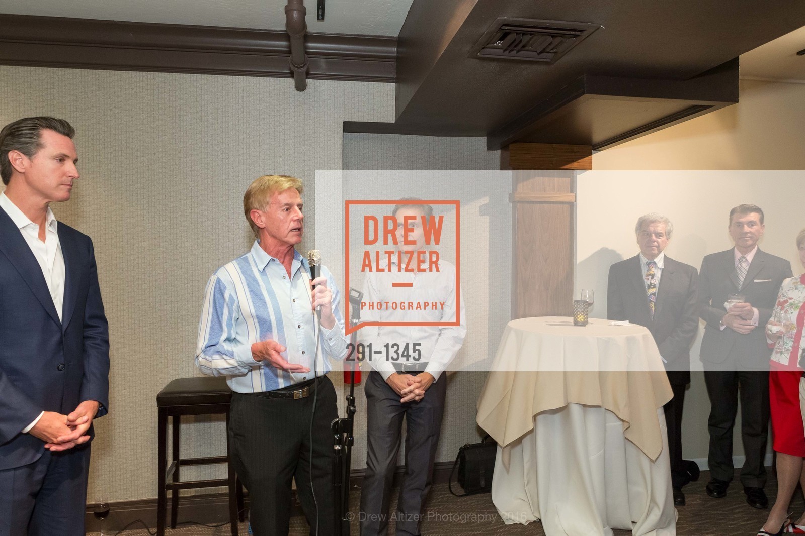 Gavin Newsom, Ken Henderson, Joe Seiler, REAF Underwriters Pre Gala Party with Lt. Governor Gavin Newsom, E&O Kitchen and Bar. 314 Sutter St, San Francisco, CA 94108, August 9th, 2016, Photo #291-1345 Gavin Newsom, Ken Henderson, Joe Seiler, Photo #291-1345