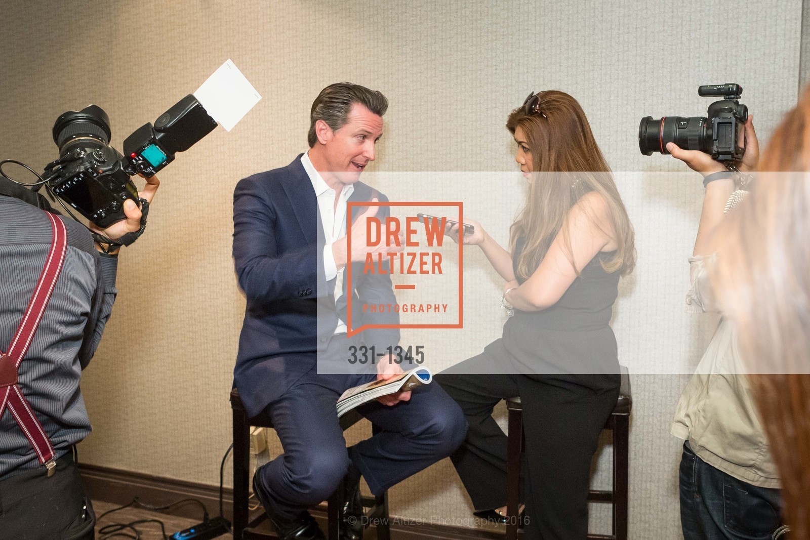 Gavin Newsom, Kaye Cloutman, REAF Underwriters Pre Gala Party with Lt. Governor Gavin Newsom, E&O Kitchen and Bar. 314 Sutter St, San Francisco, CA 94108, August 9th, 2016, Photo #331-1345 Gavin Newsom, Kaye Cloutman, Photo #331-1345