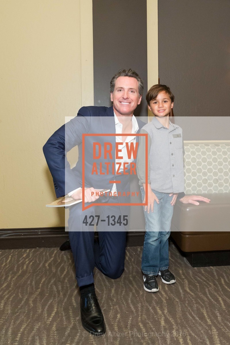 Gavin Newsom, REAF Underwriters Pre Gala Party with Lt. Governor Gavin Newsom, E&O Kitchen and Bar. 314 Sutter St, San Francisco, CA 94108, August 9th, 2016, Photo #427-1345 Gavin Newsom, Photo #427-1345