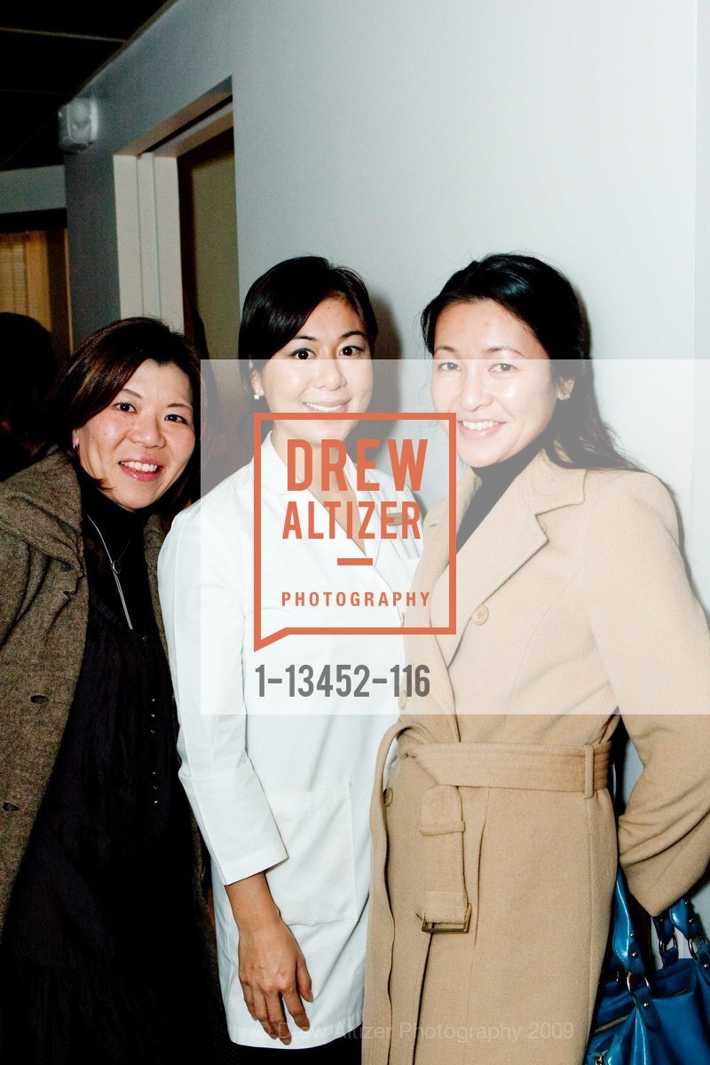 Mizuki Nagae, Joy Chintanaroad, Epi Center MedSpa's One Warm Coat Drive benefitting the St. Anthony Foundation, US, November 18th, 2009, Photo #1-13452-116 Mizuki Nagae, Joy Chintanaroad, Photo #1-13452-116