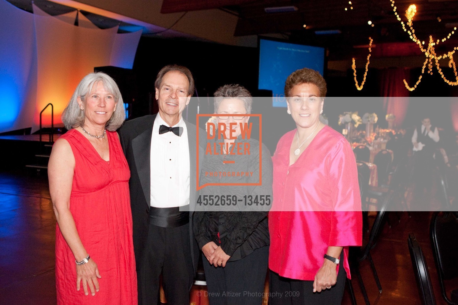 Sandy Donnell, Richard Stone, Kim Mazzuca, Denise Lucy, Marin Education Fund Scholarship Night, US, May 8th, 2009, Photo #4552659-13455 Sandy Donnell, Richard Stone, Kim Mazzuca, Denise Lucy, Photo #4552659-13455