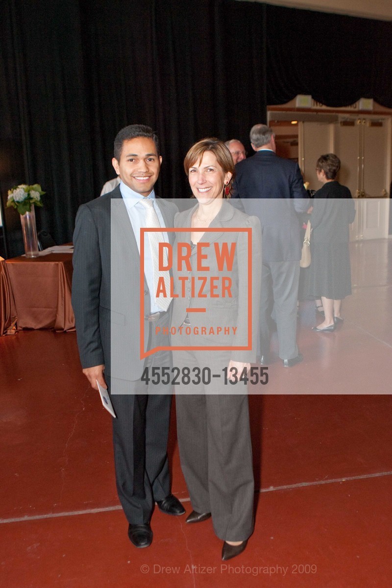 Saul Pena, Jane Larrow, Photo #4552830-13455