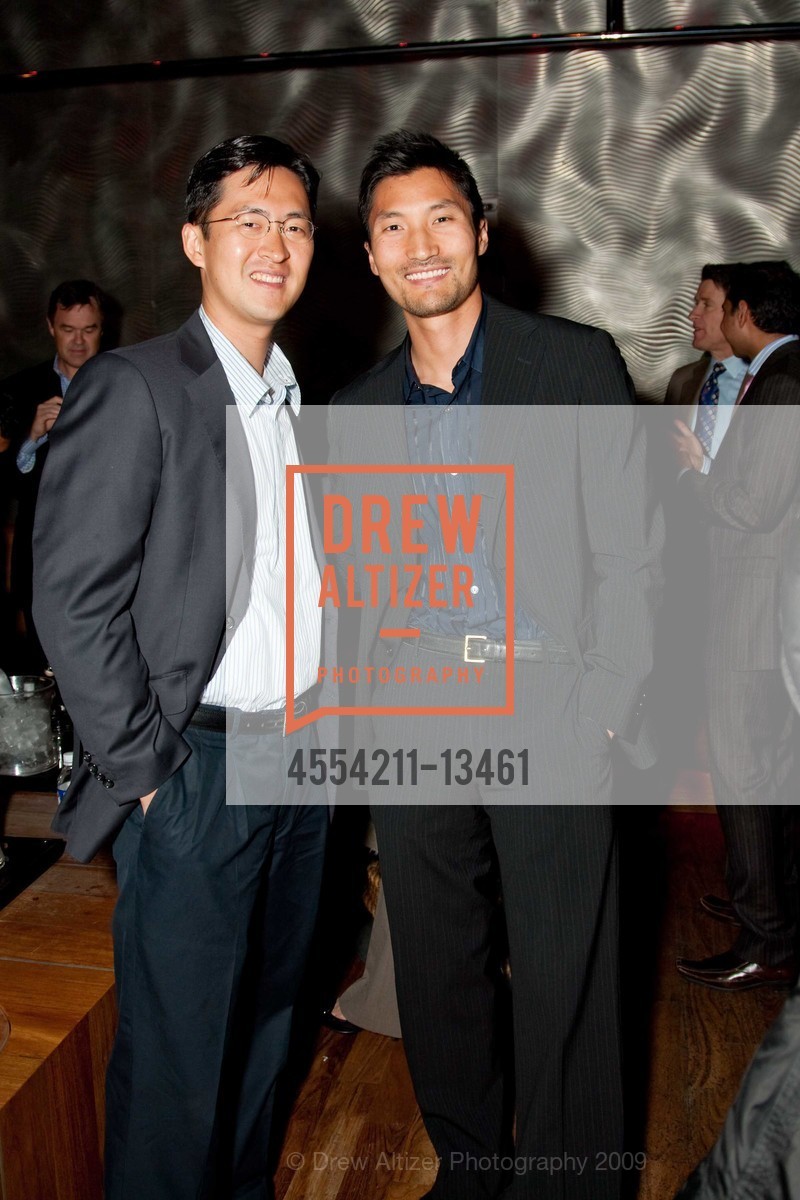 Mike Joo, Yul Kwon, The KYOPO Project Fundraiser, US, May 6th, 2009, Photo #4554211-13461 Mike Joo, Yul Kwon, Photo #4554211-13461