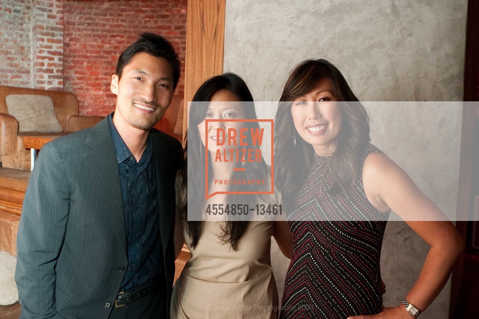 Yul Kwon, Cindy "CYJO" Hwang (Founder of KYOPO Foundation), Joy Boatwright, The KYOPO Project Fundraiser, US, May 6th, 2009, Photo #4554850-13461 Yul Kwon, Cindy "CYJO" Hwang (Founder of KYOPO Foundation), Joy Boatwright, Photo #4554850-13461