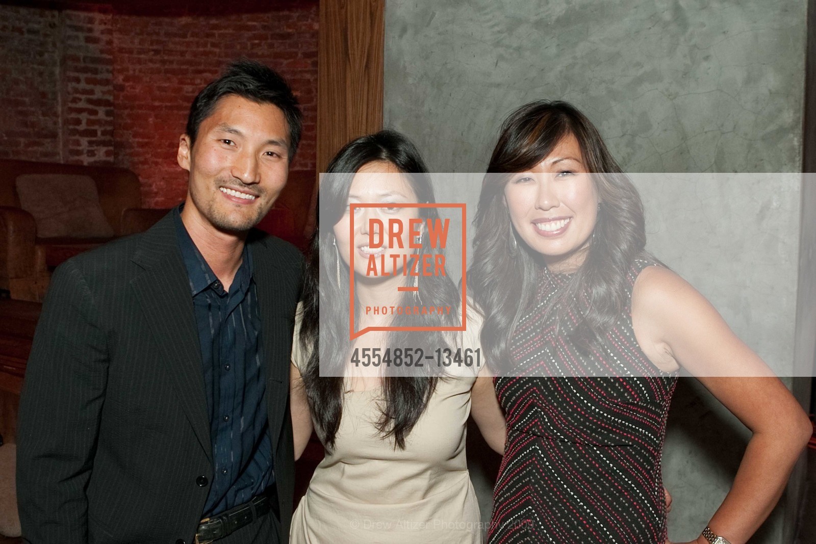 Yul Kwon, Cindy "CYJO" Hwang (Founder of KYOPO Foundation), Joy Boatwright, The KYOPO Project Fundraiser, US, May 6th, 2009, Photo #4554852-13461 Yul Kwon, Cindy "CYJO" Hwang (Founder of KYOPO Foundation), Joy Boatwright, Photo #4554852-13461
