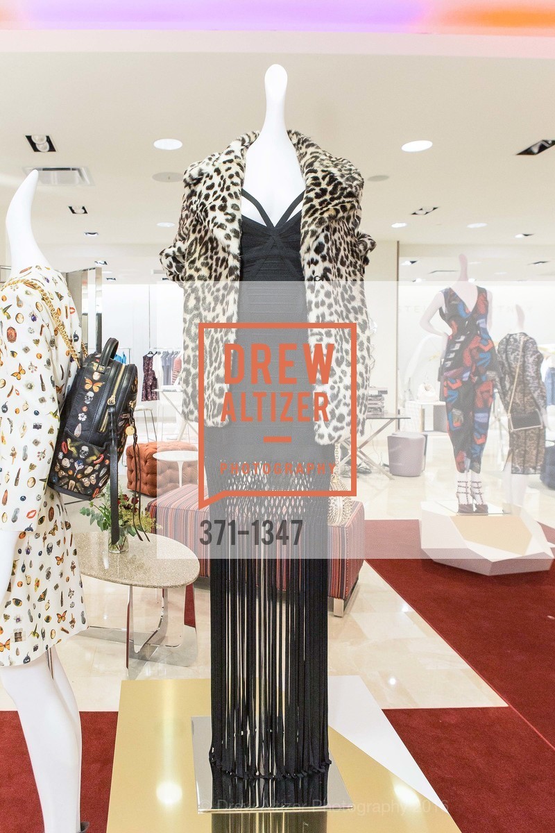 Atmosphere, Neiman Marcus Hosts Fall Fashion Event, Nieman Marcus Walnut Creek, August 10th, 2016, Photo #371-1347 Atmosphere, Photo #371-1347