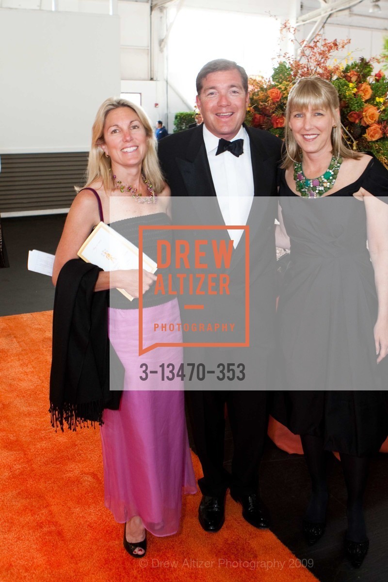 Brooke Perkins, Jon Perkins, Sonja Perkins, MEALS ON WHEELS of San Francisco's 22nd annual Star Chefs and Vintners Gala, US, May 19th, 2009, Photo #3-13470-353 Brooke Perkins, Jon Perkins, Sonja Perkins, Photo #3-13470-353