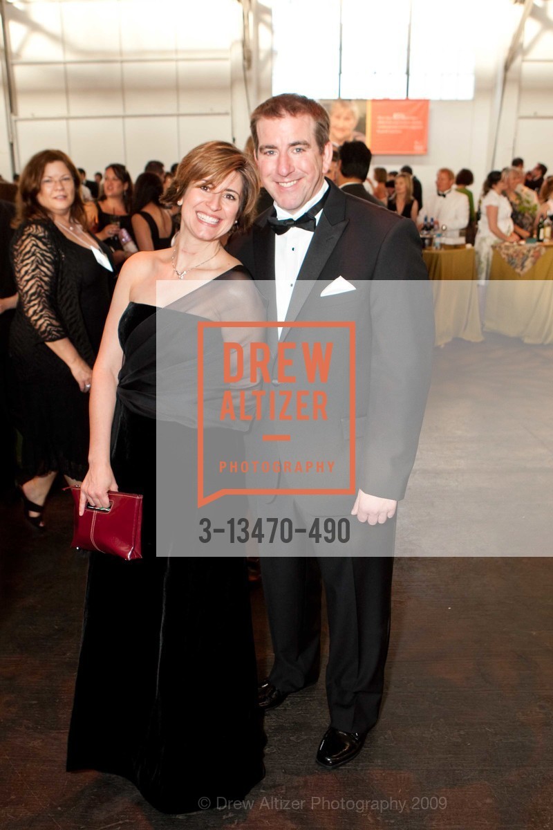 Maite Arnedo, Doug Davis, Photo #3-13470-490