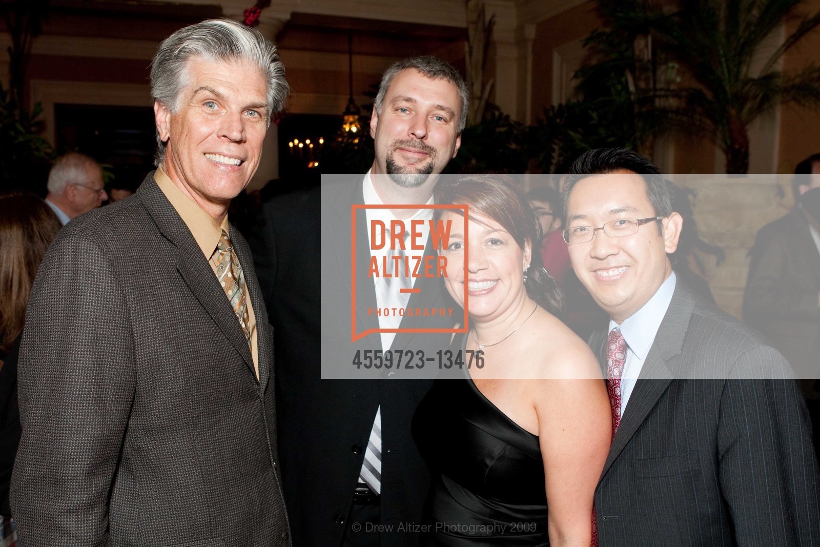 Michael Kuch, Kim Hernandez, Marc Chow, National Kidney Foundation Dinner, US, October 19th, 2009, Photo #4559723-13476 Michael Kuch, Kim Hernandez, Marc Chow, Photo #4559723-13476