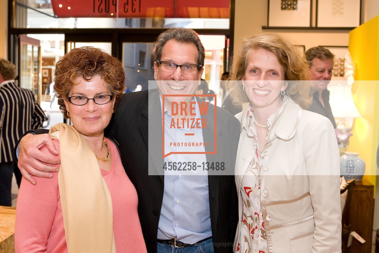 Marian Lever, Art Berliner, Marta Benson, GUMPS Welcomes Andrew Fisher, US, March 19th, 2009, Photo #4562258-13488 Marian Lever, Art Berliner, Marta Benson, Photo #4562258-13488