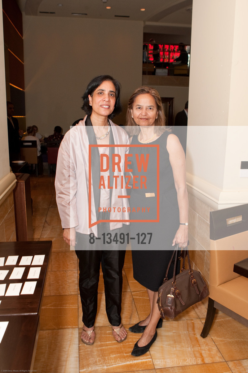 Anita Bist, Vinita Gupta, Photo #8-13491-127