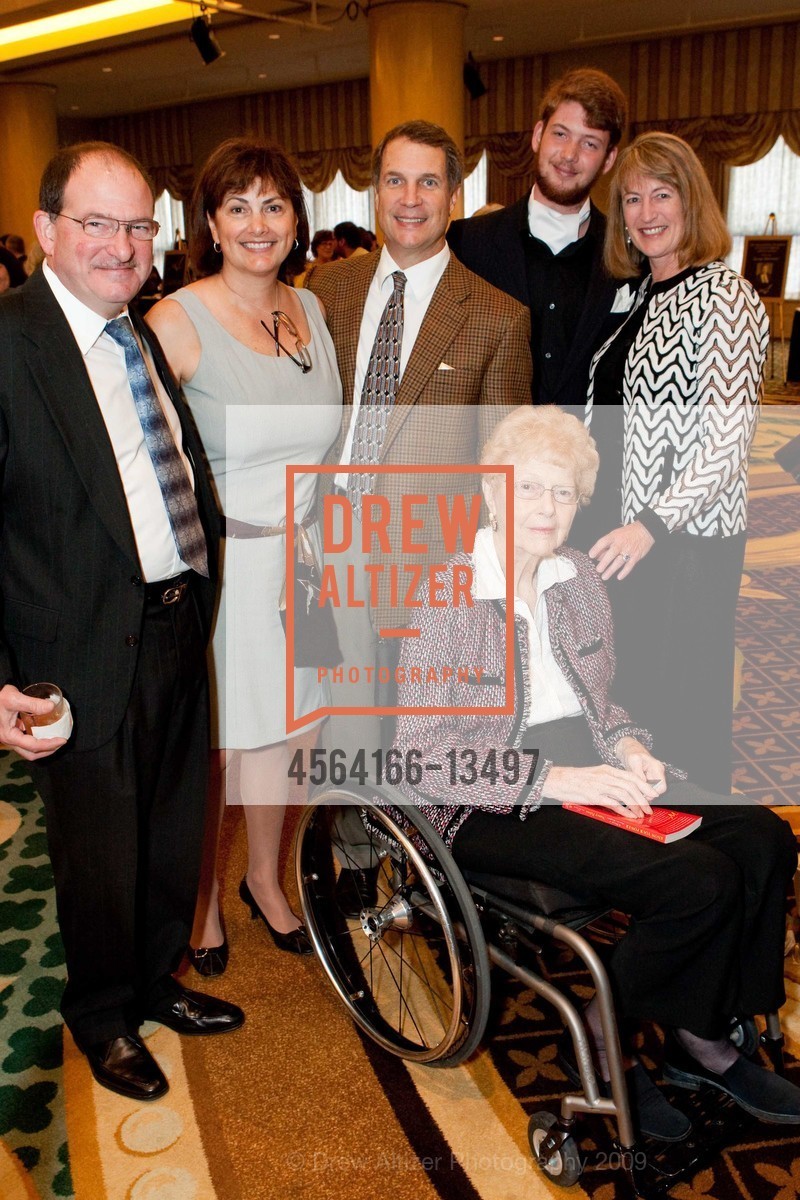 Mario Curzi, Janiele Maffei, Betty Maffei, Laurel-Rose Von Hoffmann, 21st Annual National Kidney Foundation Authors Luncheon, US, October 19th, 2009, Photo #4564166-13497 Mario Curzi, Janiele Maffei, Betty Maffei, Laurel-Rose Von Hoffmann, Photo #4564166-13497