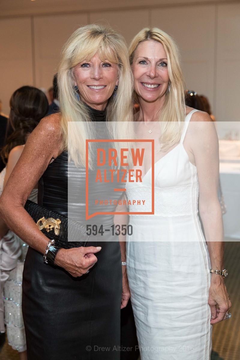 Susan Martin, Catherine Larsen, Menlo Charity Horse Show Gala Dinner, Menlo Circus Club, August 12th, 2016, Photo #594-1350 Susan Martin, Catherine Larsen, Photo #594-1350