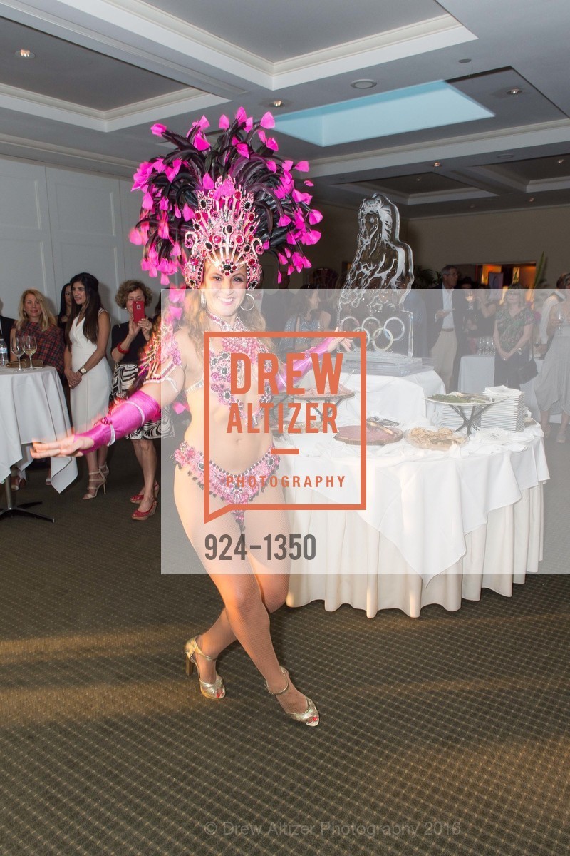 Performance, Menlo Charity Horse Show Gala Dinner, Menlo Circus Club, August 12th, 2016, Photo #924-1350 Performance, Photo #924-1350