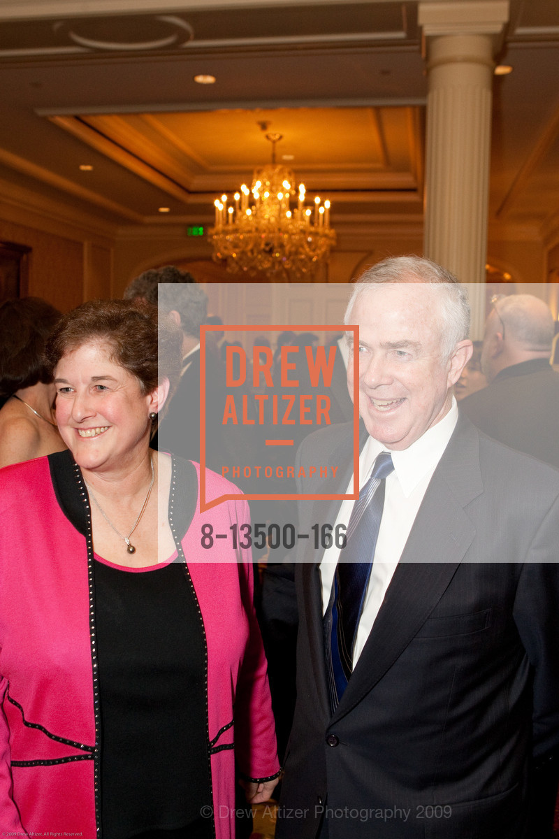 Kathy Goldstein, Stephen Dobbs, Jewish Family and Children Services Annual FAMMY AWARDS, US, March 8th, 2009, Photo #8-13500-166 Kathy Goldstein, Stephen Dobbs, Photo #8-13500-166