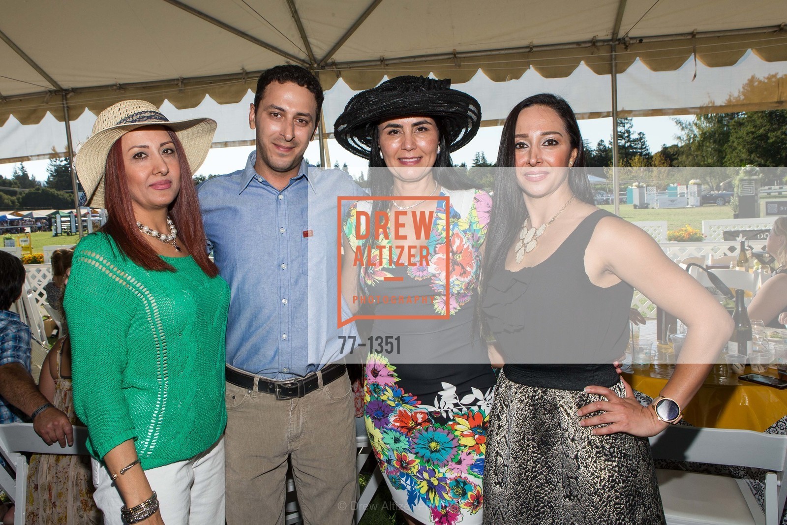 Shong, Jav Kev, Afsaneh Akhtari, Tera Vazir, Photo #77-1351