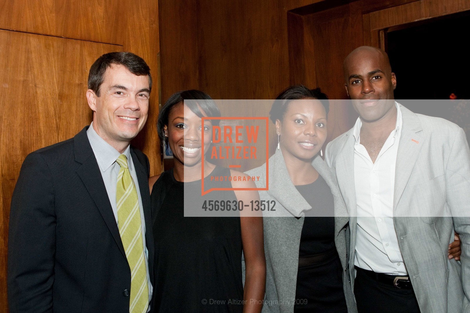 Arno Harris, Nadine Burke, Jacqueline Smart-Steinberg, Michael Jackson, Wishes for Wellness 2009, US, November 19th, 2009, Photo #4569630-13512 Arno Harris, Nadine Burke, Jacqueline Smart-Steinberg, Michael Jackson, Photo #4569630-13512