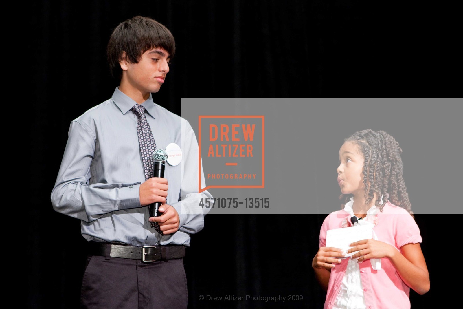 Zaul Moayedian, Yara Shahidi, PARSA Community Foundation Third Annual Event "Light the Way", US, October 20th, 2009, Photo #4571075-13515 Zaul Moayedian, Yara Shahidi, Photo #4571075-13515