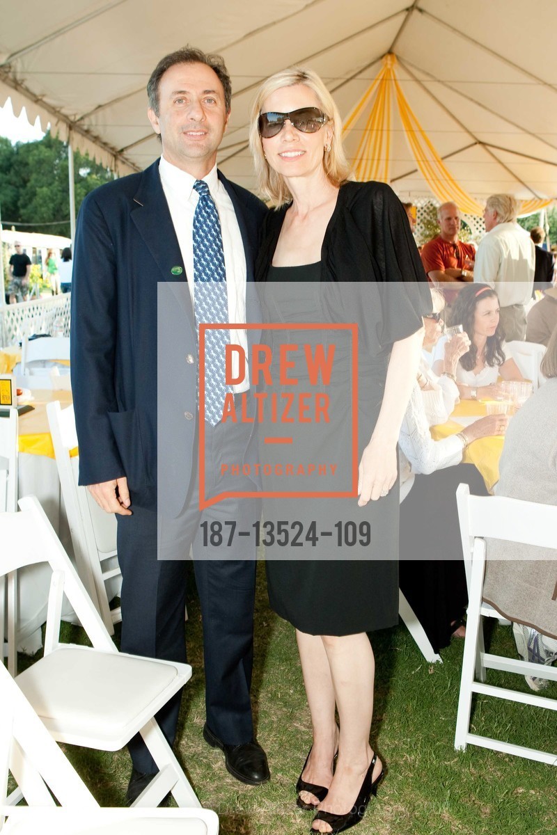 Guy Nohra, Linda Nohra, Photo #187-13524-109