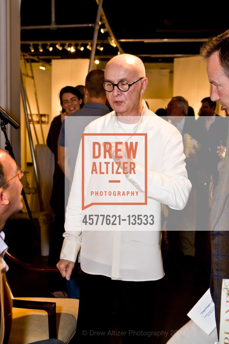 Tom Lloyd-Butler, Orlando Diaz-Azcuy, Dan Zelen, Academy of Art Hosts Signing Party for Orlando Diaz Azcuy and Diane Dorans Saeks, US, May 11th, 2009, Photo #4577621-13533 Tom Lloyd-Butler, Orlando Diaz-Azcuy, Dan Zelen, Photo #4577621-13533