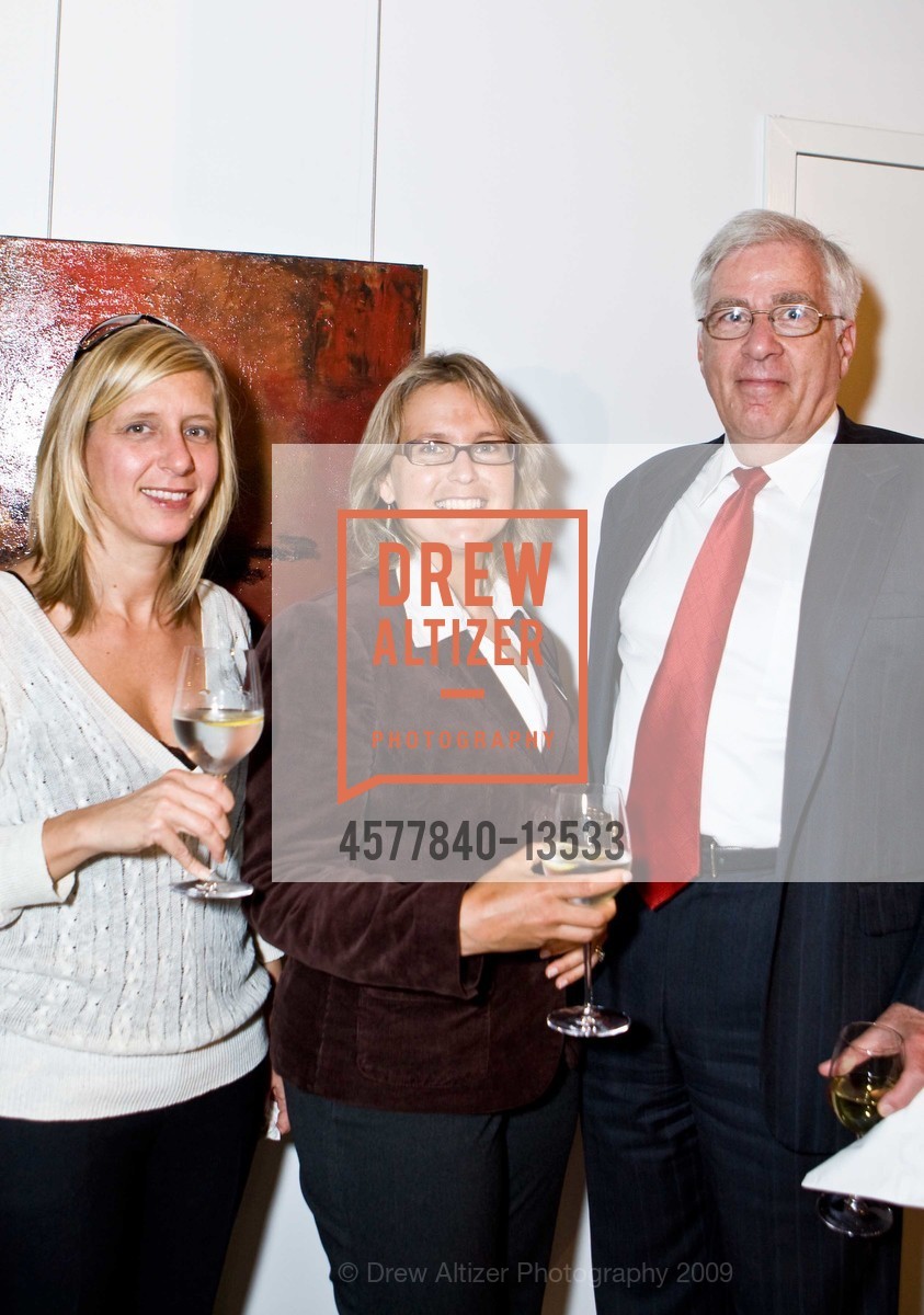 Ann Gaffney, Denise Mackiewicz, Paul Jackson, Academy of Art Hosts Signing Party for Orlando Diaz Azcuy and Diane Dorans Saeks, US, May 11th, 2009, Photo #4577840-13533 Ann Gaffney, Denise Mackiewicz, Paul Jackson, Photo #4577840-13533