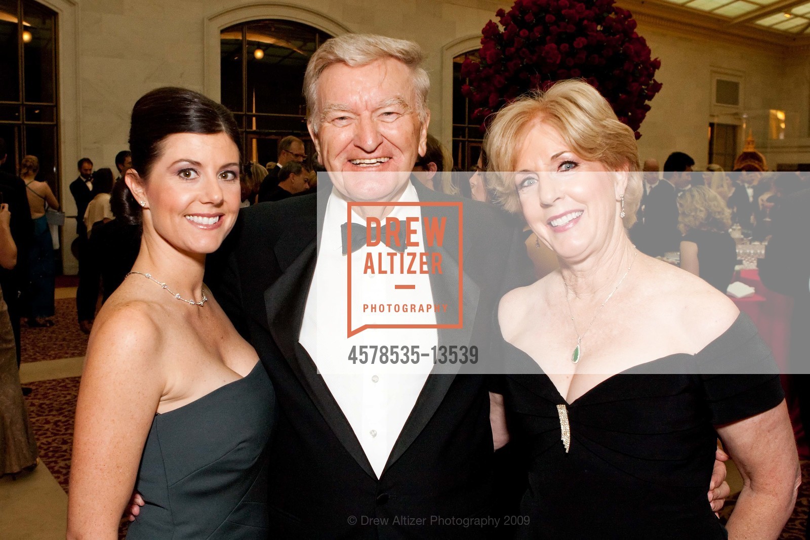 Carissa Ashman, Clarence Turner, Janice Turner, SF OPERA GUILD & BRAVO Opening Night Gala Dinner and After Party in SF City Hall, US, September 12th, 2009, Photo #4578535-13539 Carissa Ashman, Clarence Turner, Janice Turner, Photo #4578535-13539