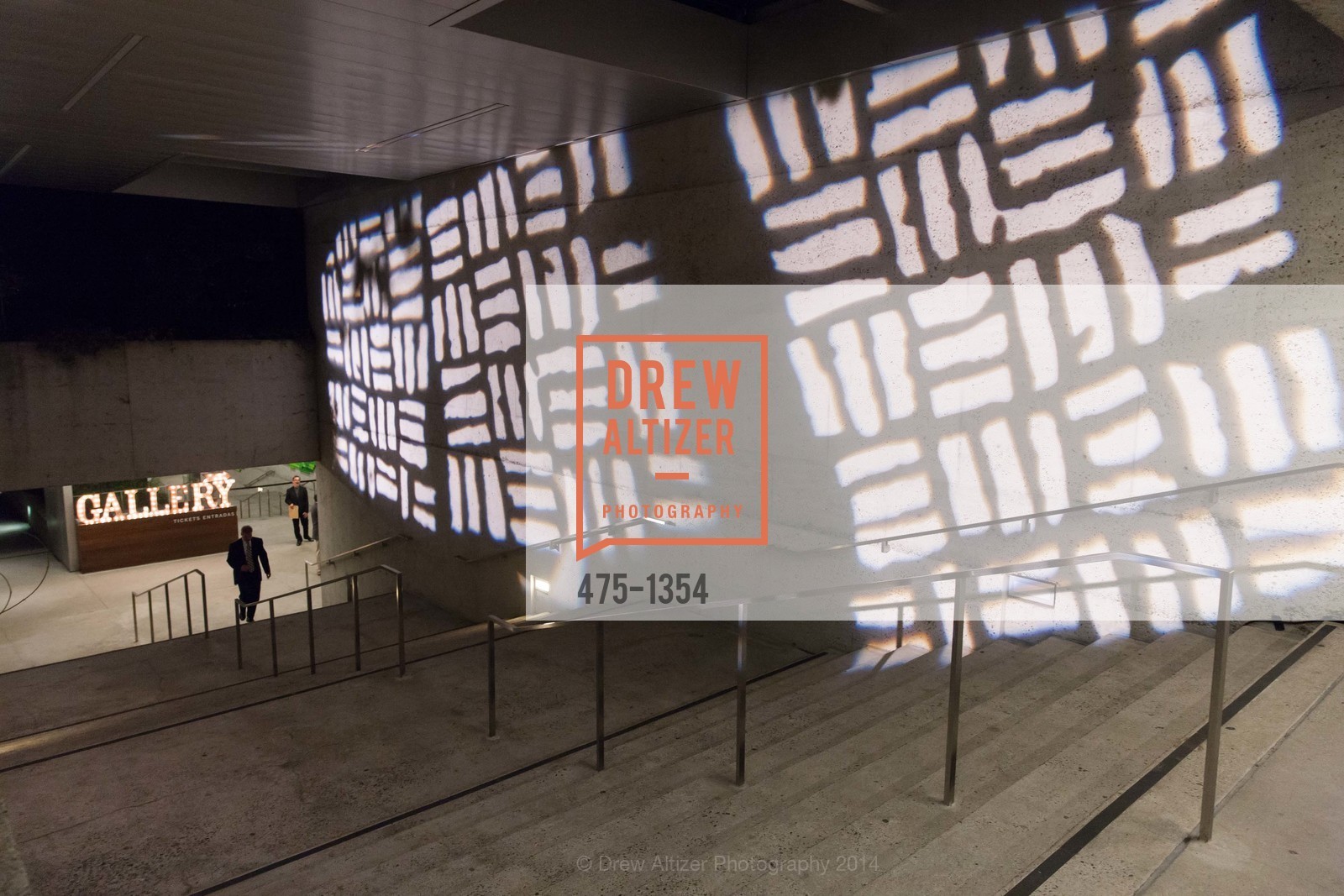 Atmosphere, OMCA and SFMOMA Celebrate Opening of Fertile Ground, Oakland Museum of California. 1000 Oak Strett, September 18th, 2014, Photo #475-1354 Atmosphere, Photo #475-1354