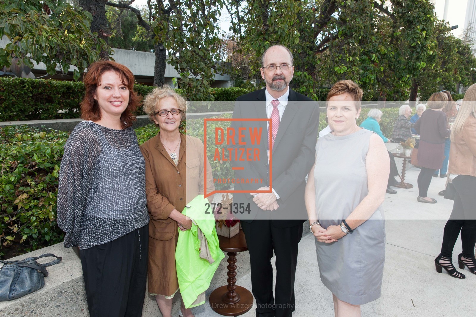 Rachel Teagle, Jill Skerrett, Drew Johnson, Kelly McKinley, OMCA and SFMOMA Celebrate Opening of Fertile Ground, Oakland Museum of California. 1000 Oak Strett, September 18th, 2014, Photo #272-1354 Rachel Teagle, Jill Skerrett, Drew Johnson, Kelly McKinley, Photo #272-1354