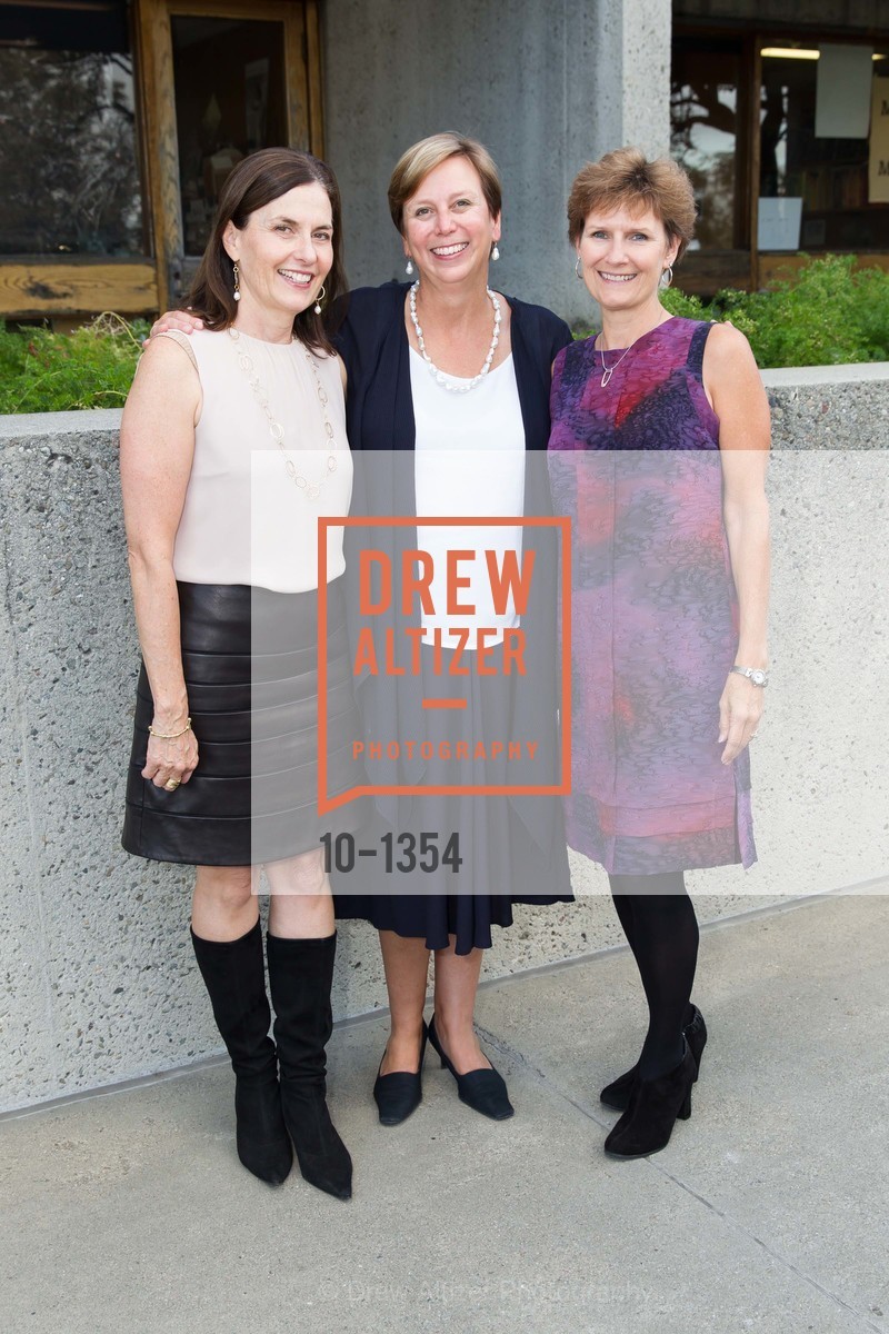 Valerie Corvin, Lori Fogarty, Eileen Ash, OMCA and SFMOMA Celebrate Opening of Fertile Ground, Oakland Museum of California. 1000 Oak Strett, Photo #10-1354 Valerie Corvin, Lori Fogarty, Eileen Ash, Photo #10-1354