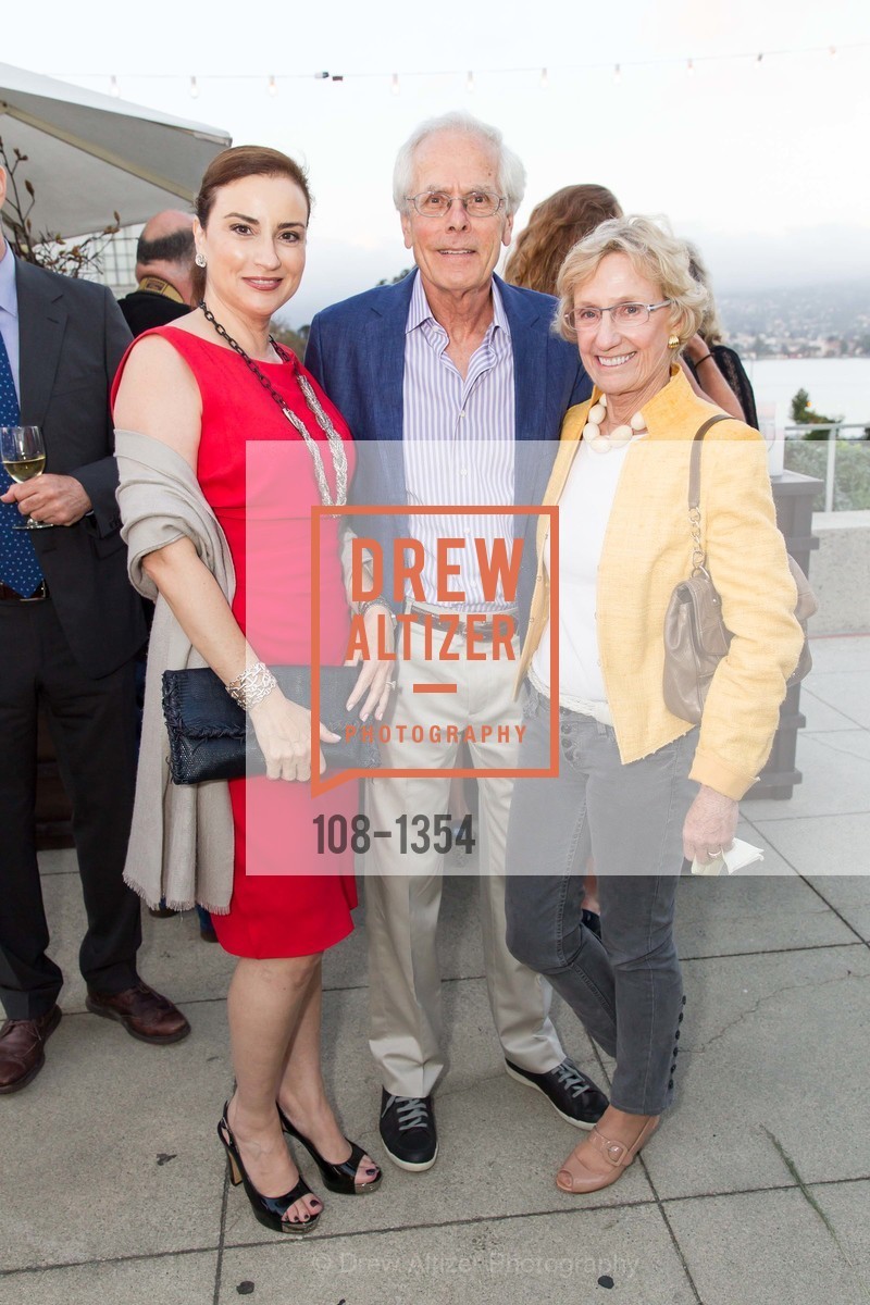 Dolly Chammas, Joachim Bechtle, Nancy Bechtle, OMCA and SFMOMA Celebrate Opening of Fertile Ground, Various, November 6th, 2021, Photo #108-1354 Dolly Chammas, Joachim Bechtle, Nancy Bechtle, Photo #108-1354