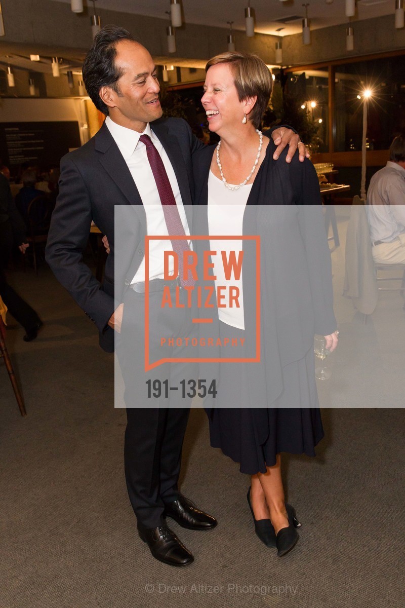 Rene Deguzman, Lori Fogarty, OMCA and SFMOMA Celebrate Opening of Fertile Ground, Oakland Museum of California. 1000 Oak Strett, Photo #191-1354 Rene Deguzman, Lori Fogarty, Photo #191-1354