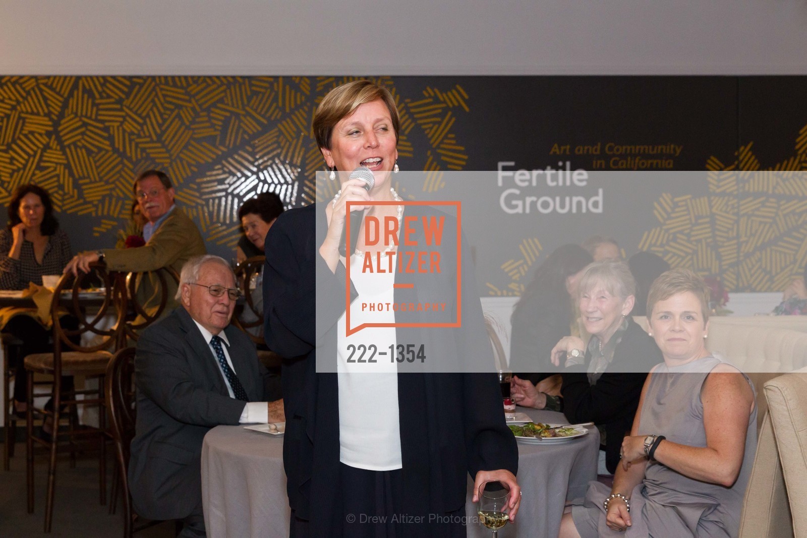 Lori Fogarty, OMCA and SFMOMA Celebrate Opening of Fertile Ground, Oakland Museum of California. 1000 Oak Strett, Photo #222-1354 Lori Fogarty, Photo #222-1354