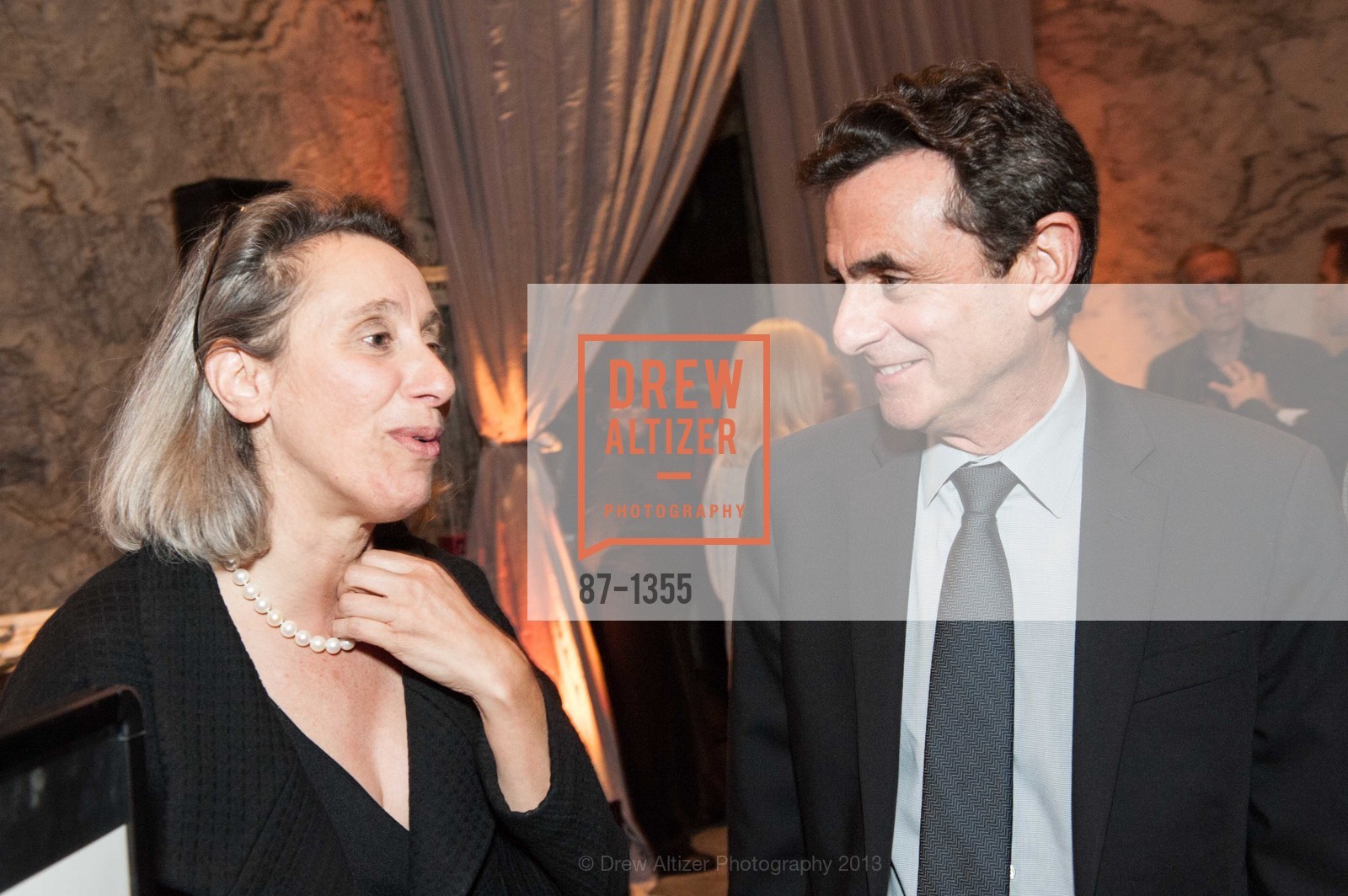 Connie Wolf, Neal Benezra, Photo #87-1355