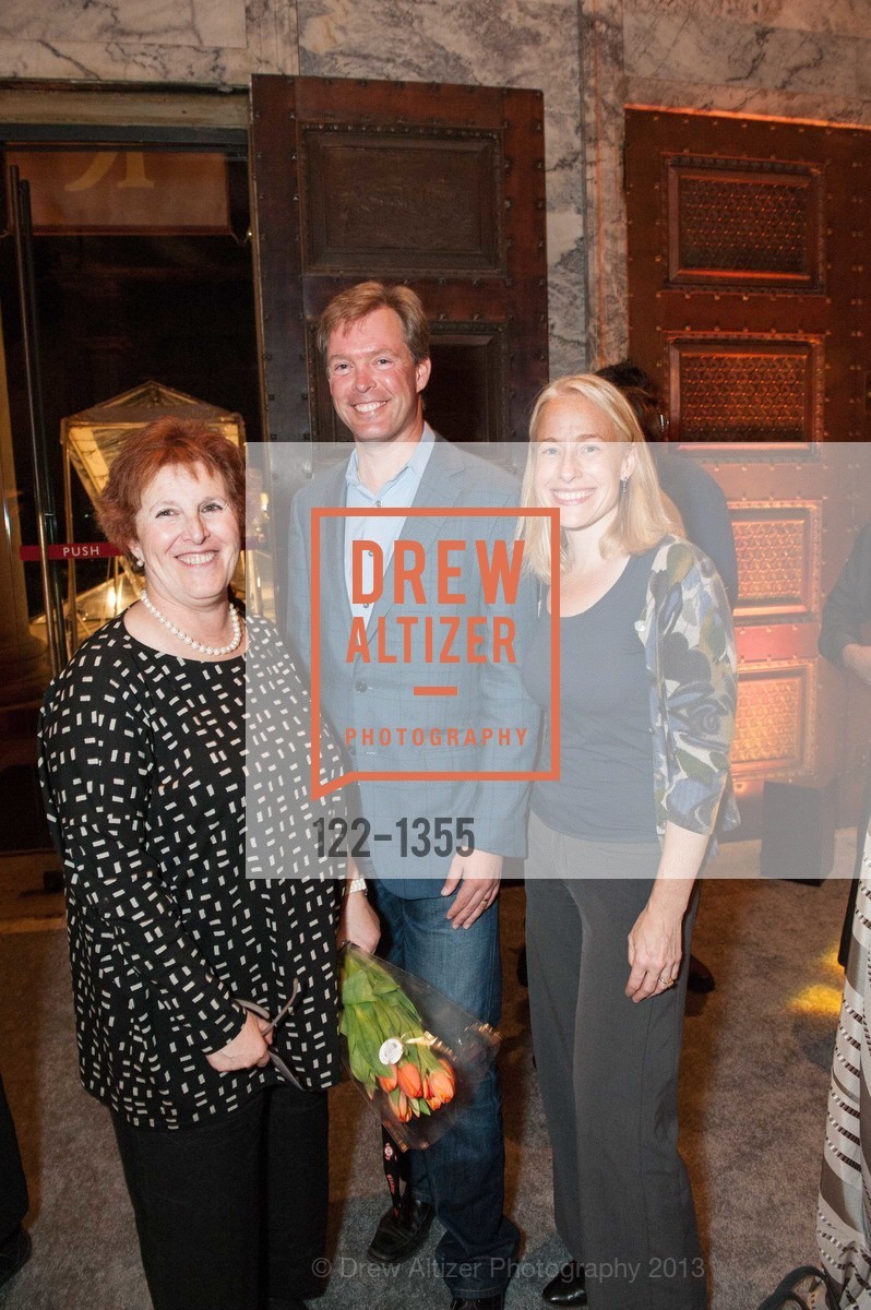 Hilarie Faberman, David Berkeley, Eleanor Lacey, Photo #122-1355