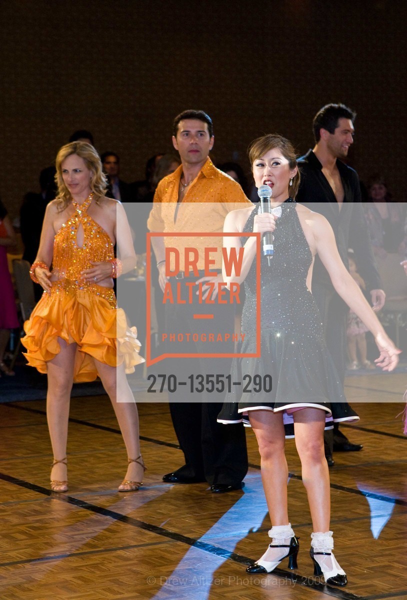 Marlee Matlin, Fabian Sanchez, Kristi Yamaguchi, DANCING WITH THE STARS Dinner and Show, US, May 31st, 2009, Photo #270-13551-290 Marlee Matlin, Fabian Sanchez, Kristi Yamaguchi, Photo #270-13551-290
