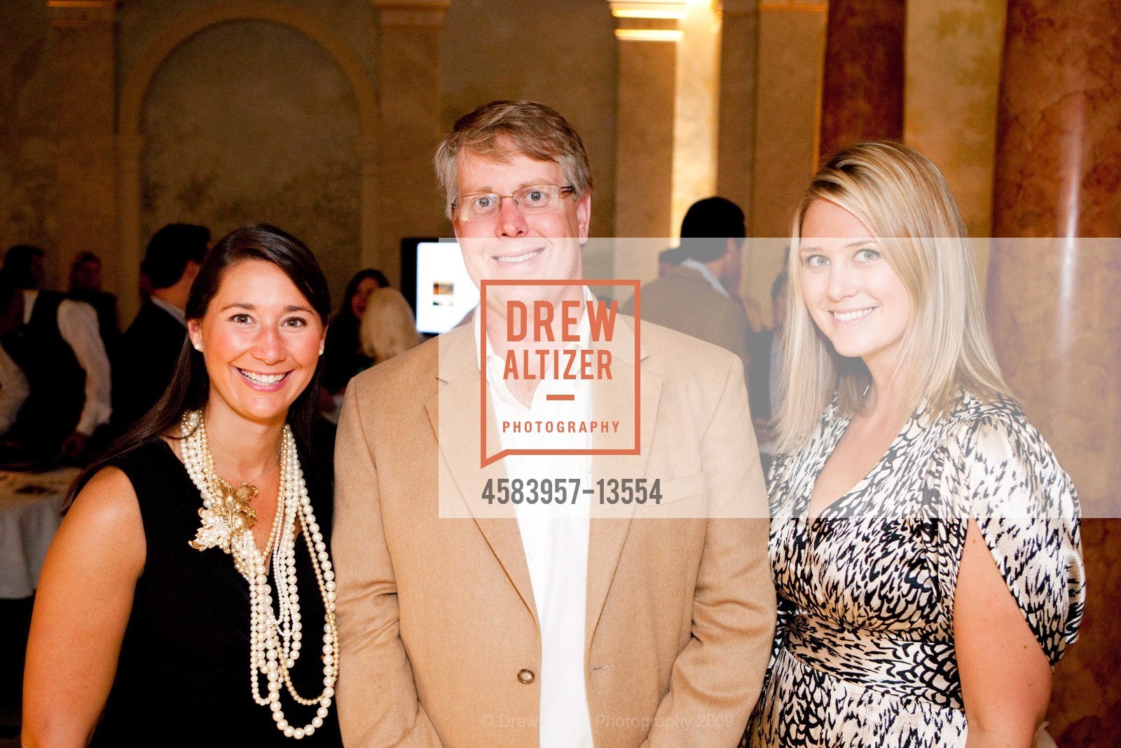 Eileen Angelo, Jason Holloway, Lindsay Norin, Ann and Gordon Getty Host The AFRICA FOUNDATION For A Cocktail Auction, Private Residence, October 2nd, 2009, Photo #4583957-13554 Eileen Angelo, Jason Holloway, Lindsay Norin, Photo #4583957-13554
