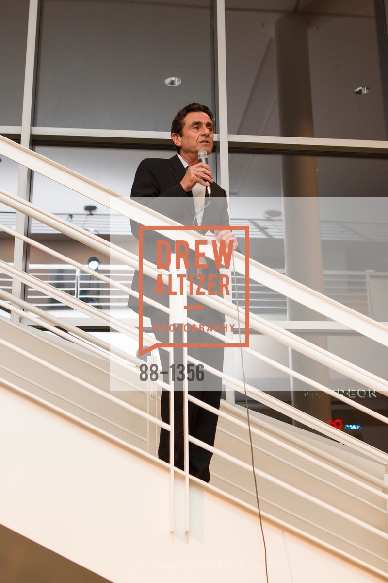 Neal Benezra, SFMOMA and YBCA Celebrate Opening of Public Intimacy, Yerba Buena Center for the Arts. 701 Mission Street, Photo #88-1356 Neal Benezra, Photo #88-1356