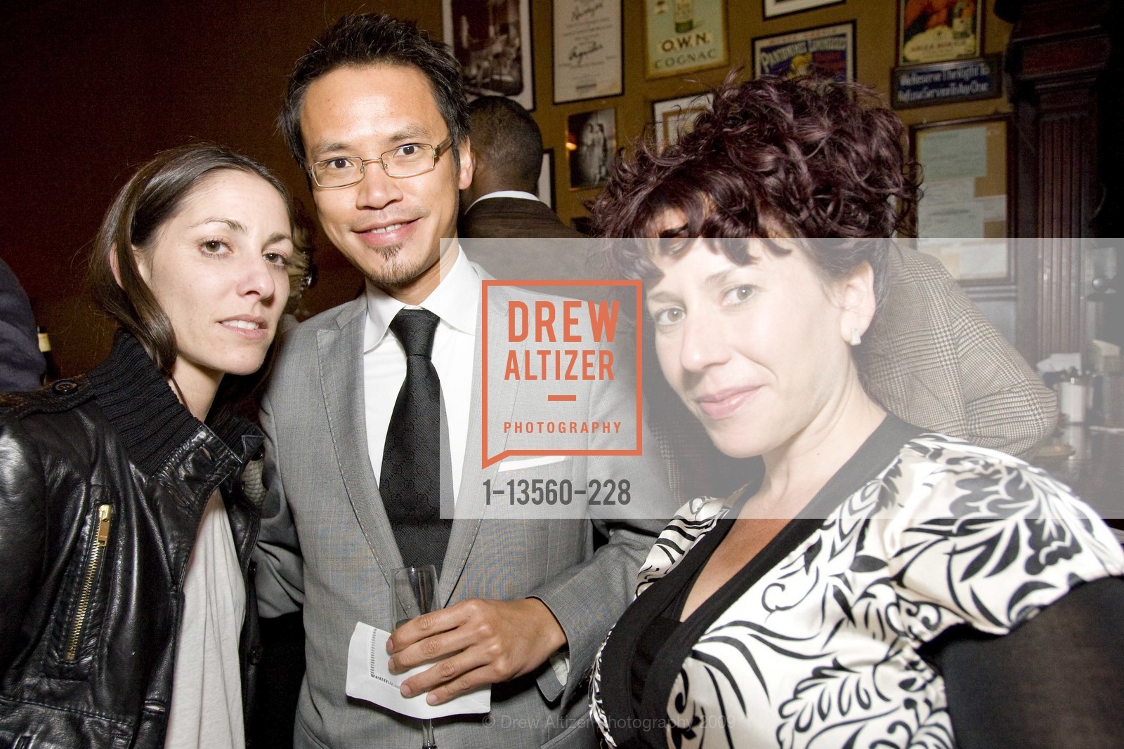 Rachel Decker, Hugo Lai, AManda Todd, GENA ROWLANDS Joins GUCCI and THE FILM FOUNDATION Celebrating the Launch of Cinema Visionaries, US, April 27th, 2009, Photo #1-13560-228 Rachel Decker, Hugo Lai, AManda Todd, Photo #1-13560-228