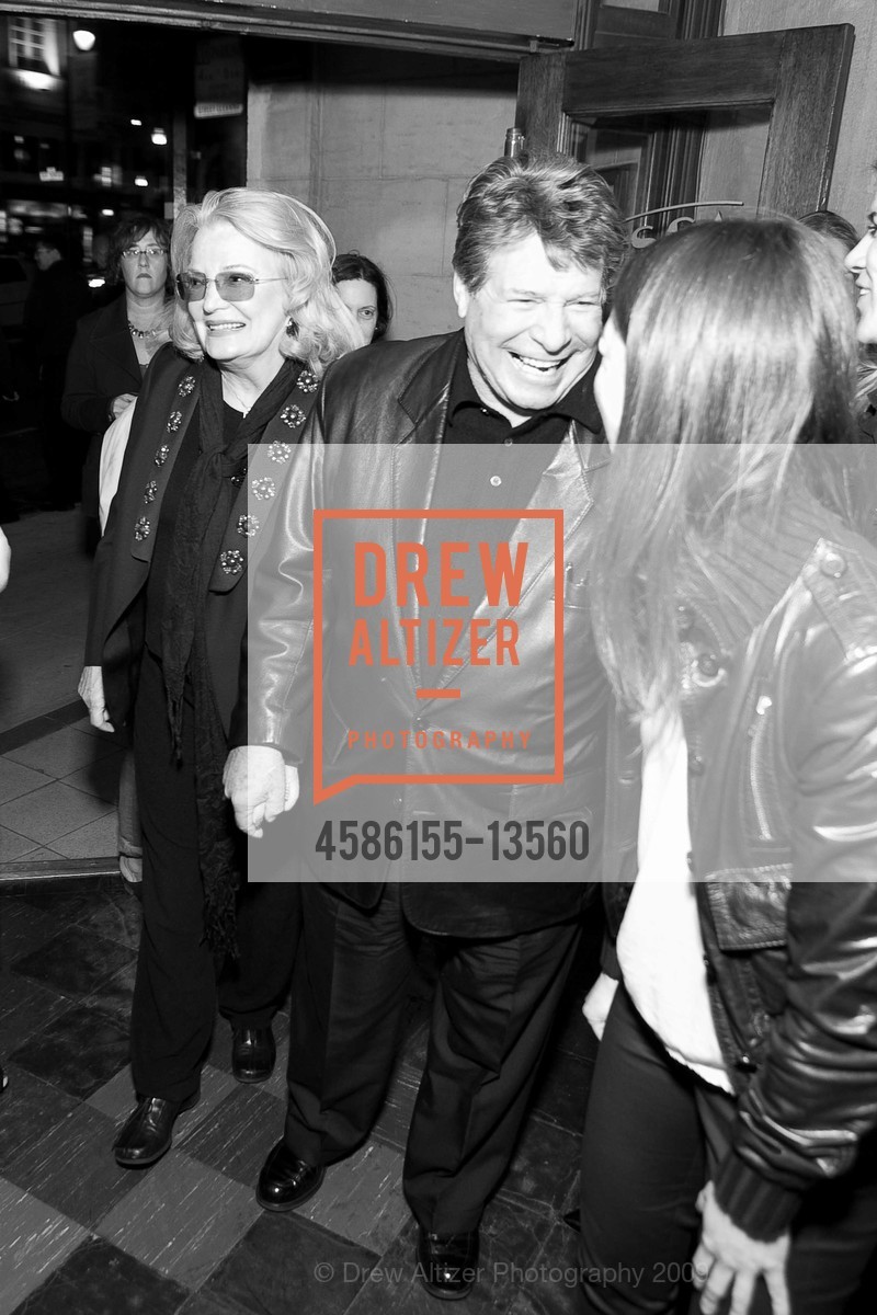 Gena Rowlands, Robert Forrest, GENA ROWLANDS Joins GUCCI and THE FILM FOUNDATION Celebrating the Launch of Cinema Visionaries, US, April 27th, 2009, Photo #4586155-13560 Gena Rowlands, Robert Forrest, Photo #4586155-13560