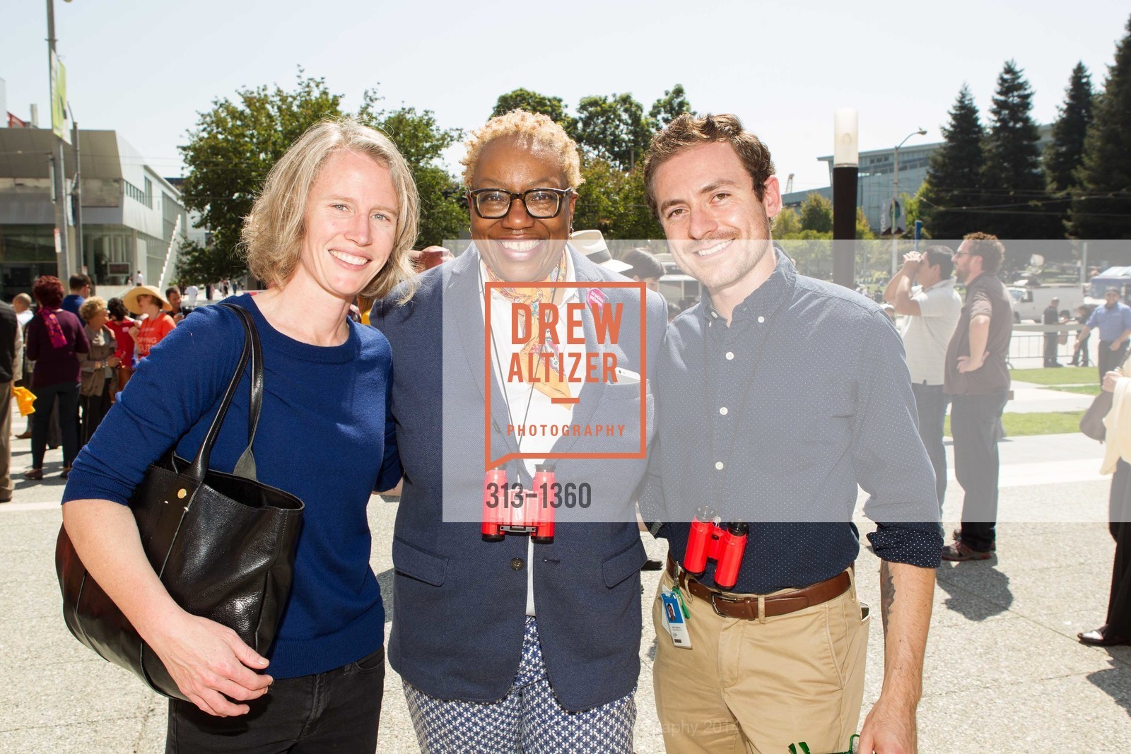 Caitlin Haskell, Linda Harrison, Jared Ledesma, SFMOMA Topping Out Celebration, Rooftop Pavilion. San Francisco, California, September 10th, 2014, Photo #313-1360 Caitlin Haskell, Linda Harrison, Jared Ledesma, Photo #313-1360