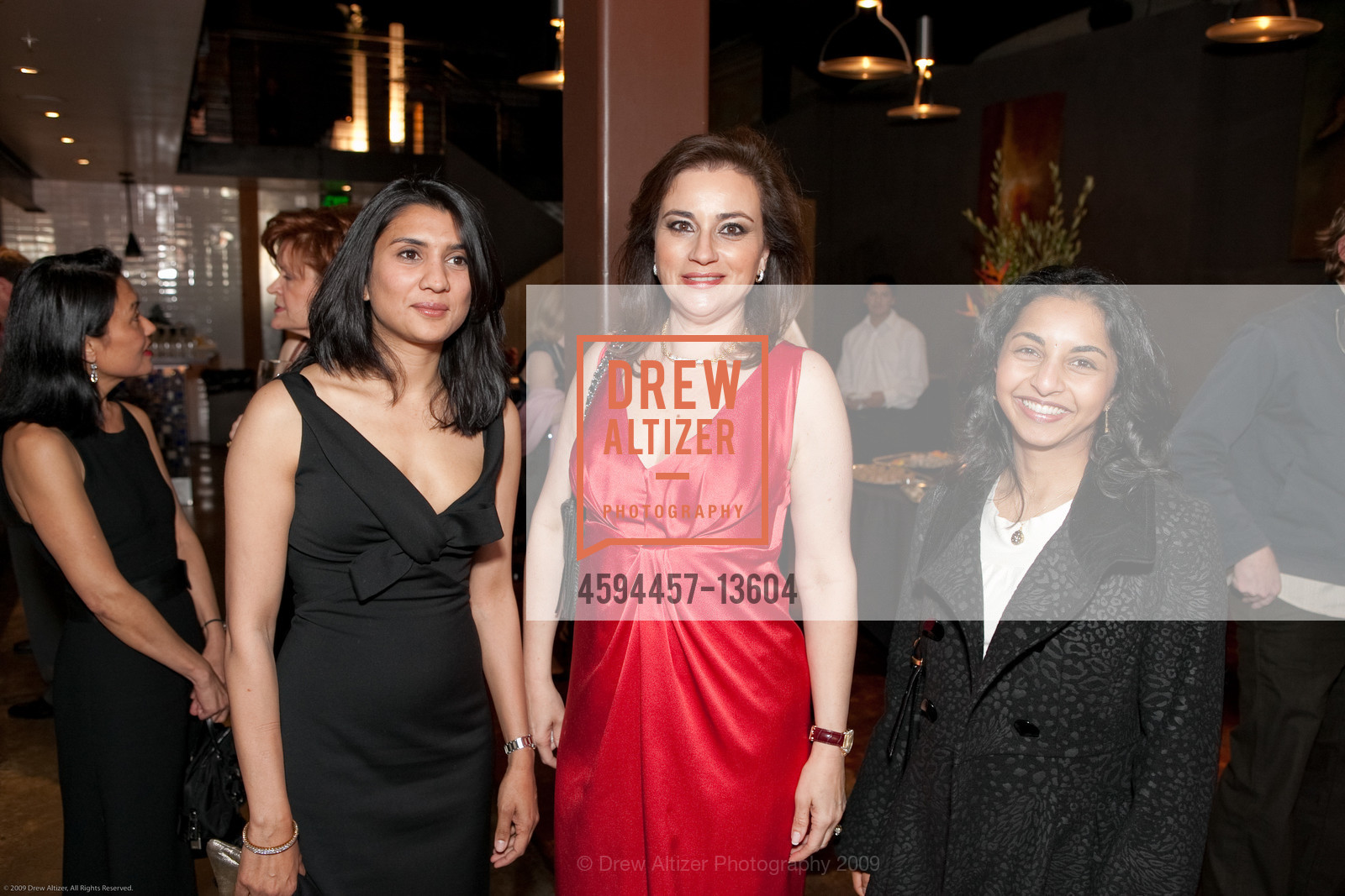 Alka Agrawal, Dolly Chammas, Diksha Makan, SFMOMA's Opening Night Benefit Performance of The Return of Ulysses, US, March 26th, 2009, Photo #4594457-13604 Alka Agrawal, Dolly Chammas, Diksha Makan, Photo #4594457-13604