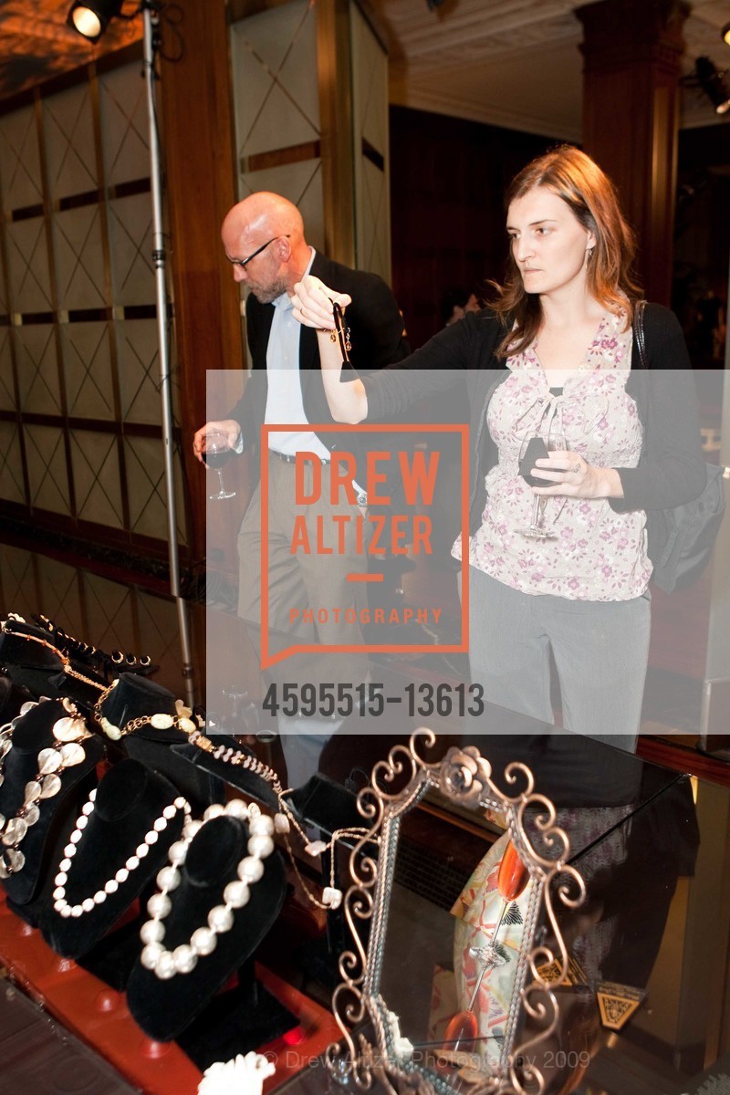 Brian Huse, Kate Trevelyan-Hall, The BENTLY RESERVE And FATI FARMANFARMAIAN Glam It Up To Save The Coral Reefs, US, October 22nd, 2009, Photo #4595515-13613 Brian Huse, Kate Trevelyan-Hall, Photo #4595515-13613