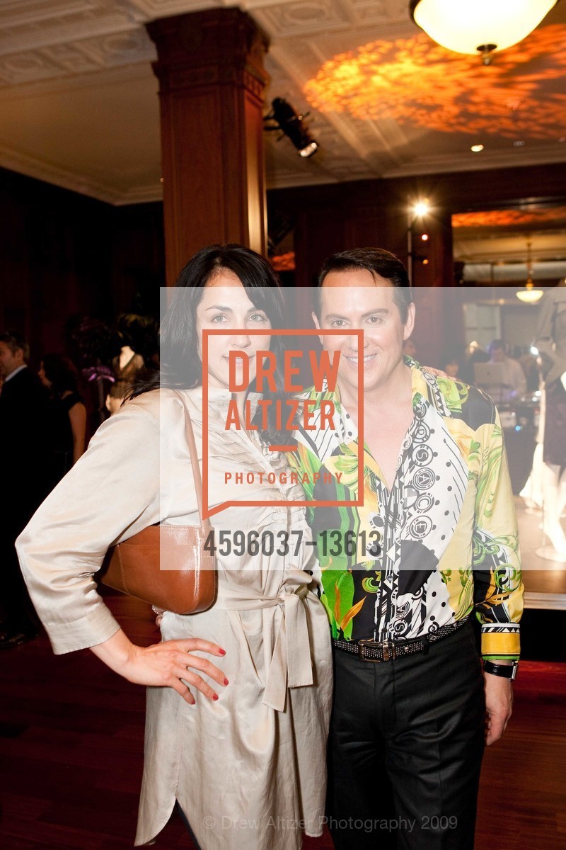 Lili Balfour, Joel Goodrich, The BENTLY RESERVE And FATI FARMANFARMAIAN Glam It Up To Save The Coral Reefs, US, October 22nd, 2009, Photo #4596037-13613 Lili Balfour, Joel Goodrich, Photo #4596037-13613