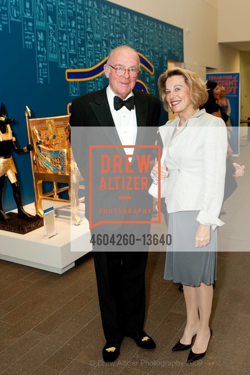 David Blanton, Michelle Lepine, KING TUT EXHIBITION Opening Donors Gala, US, June 25th, 2009, Photo #4604260-13640 David Blanton, Michelle Lepine, Photo #4604260-13640