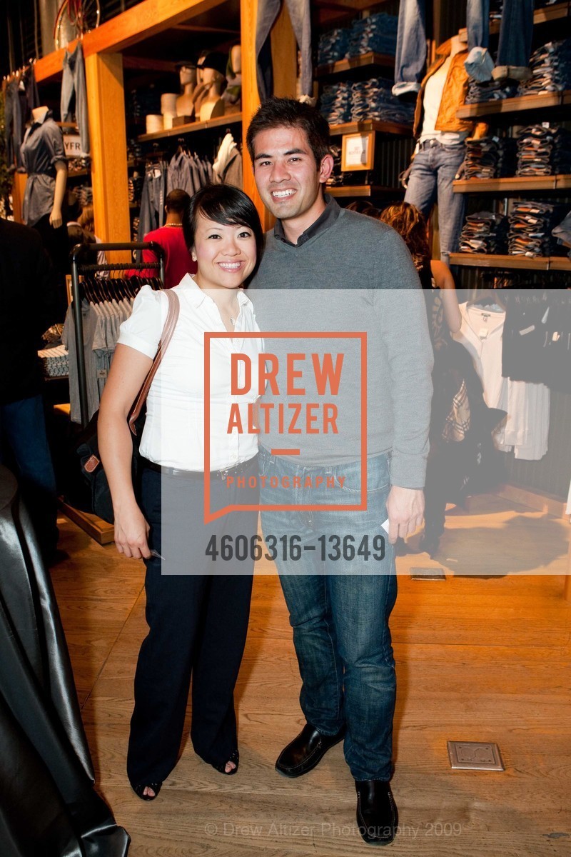 Carolyn Lai, Nick Kordesch, Levi Strauss & Co. celebrates the launch of a new partnership with Goodwill, US, October 22nd, 2009, Photo #4606316-13649 Carolyn Lai, Nick Kordesch, Photo #4606316-13649