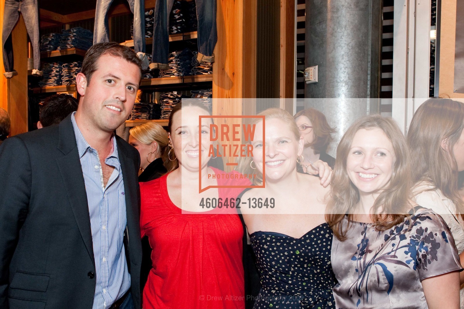 Leslie Croshaw, Jenny McCarthy, Libby Annat, Photo #4606462-13649