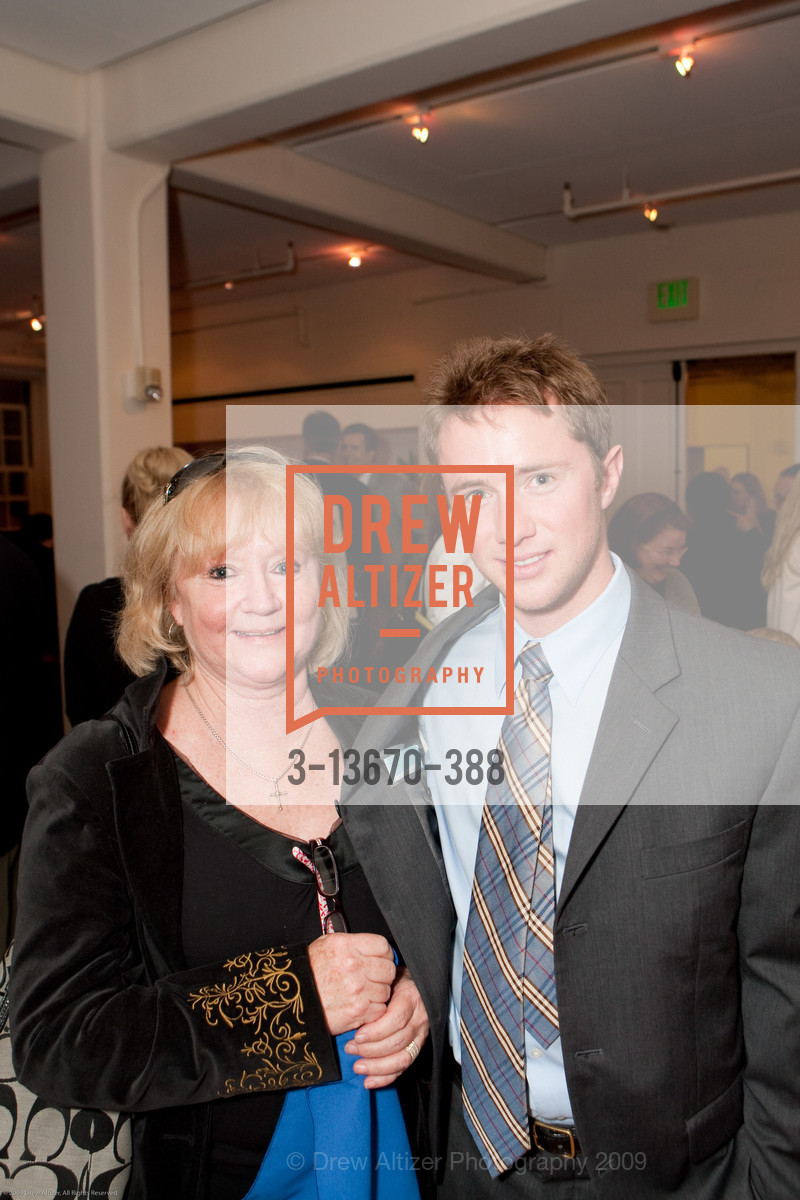 Melinda Gillespie, Ryan Gillespie, Melanoma Research Foundation Gala, US, May 20th, 2009, Photo #3-13670-388 Melinda Gillespie, Ryan Gillespie, Photo #3-13670-388
